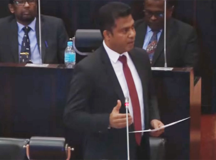 දෙවැනි නෞකාවත් මෙරට මුහුදු සීමාවෙන් බැහැරයි - ජීවිත හානි අවම කර ගැනීමට රජය උපරිමයෙන් මැදිහත් වෙයි