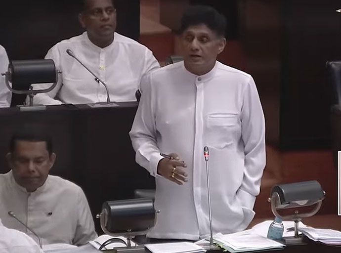 ඇමෙරිකානු සබ්මැරීනය ආවේ ‌හොරෙන් ද...? - විපක්ෂ නායක විමසයි