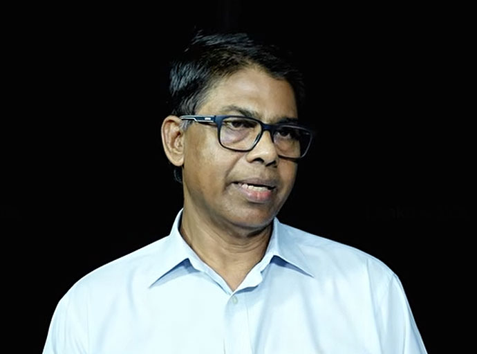 මේ වන විට ත්‍රිකුණාමල වරාය කාගේ ද...? - රියර් අද්මිරාල් ඩී. කේ. පී. දසනායක (වීඩියෝ)