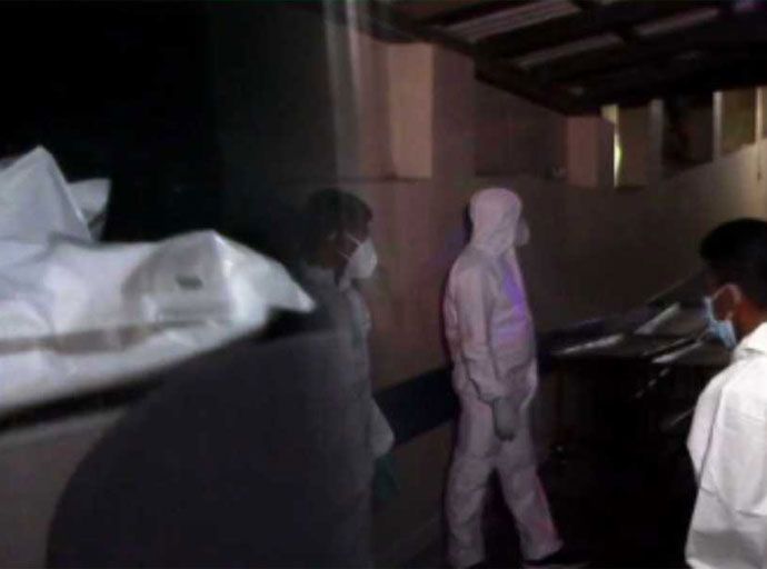 මෙරට දකුණු මුහුදේදී මුහුදුබත් වූ ඉරාන නෞකාවේ සිටි නාවිකයින්ගේ සිරුරු අද (13) ඉරානයට.....