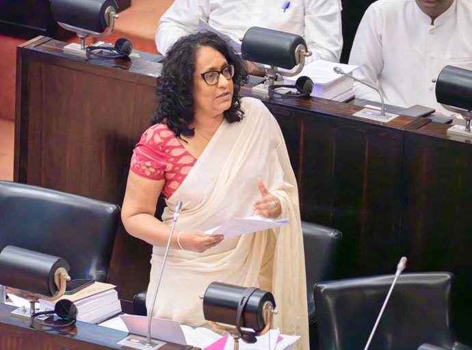 අල්ලස් හෝ දූෂණ විමර්ශන කොමිෂන් සභාව පිළිබඳ රජයේ ස්ථාවරය අගමැතිනිය පැහැදිලි කරයි