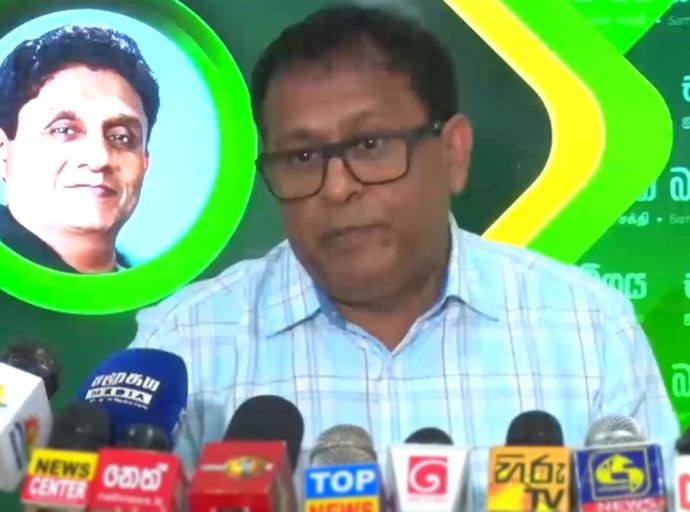 ආණ්ඩුව ජනතාවට ලබාදෙන්නේ සත්‍ය තොරතුරු ද...? - මහාචාර්ය ප්‍රසන්න පෙරේරා