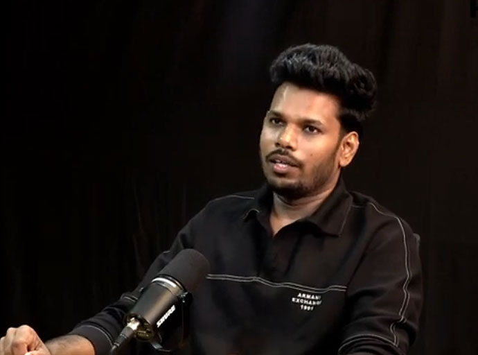 දුෂ් තොරතුරු කියන්නෙ රාජ්‍යයට එරෙහි තොරතුරු කියන එක වැරැදි මතයක් - සඳුන් අරෝෂ ප්‍රනාන්දු