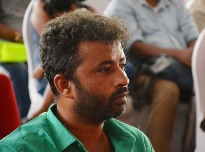 ලේඛක දීපචෙල්වන් ගේ කෘති රේගුව විසින් රඳවාගනු ලැබීම පිළිබඳ නවත ම පුවත