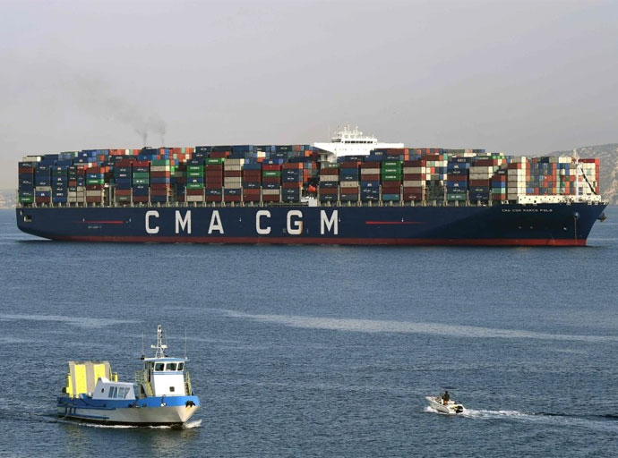 හෝර්මුස් සමුද්‍ර සන්ධිය යළි විවෘත වෙයි: ප්‍රංශ සහ ජපාන නෞකා පළමු වරට ගමන් කරයි