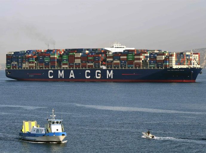 හෝර්මුස් සමුද්‍ර සන්ධිය යළි විවෘත වෙයි: ප්‍රංශ සහ ජපාන නෞකා පළමු වරට ගමන් කරයි