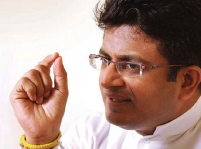 ''මහ මොළකරුවා'' කෘතියෙන් කළේ මෙරට 53%ගේ විශ්වාසය බිඳ දැමීම යි - උදය ගම්මන්පිල
