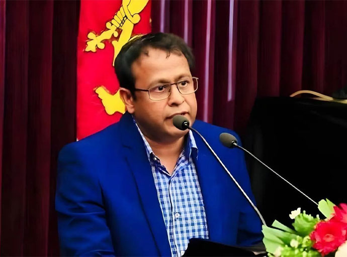 මාලිමාවේ සංවිධානාත්මක කණ්ඩායම් විපක්‍ෂ නායක සජිත්ගේ චරිත ඝාතනය කරනවා