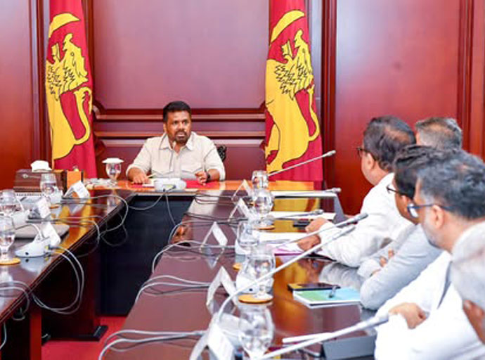 'ක්ලීන් ශ්‍රී ලංකා' (Clean Sri Lanka) කමිටුව රැස්වෙයි