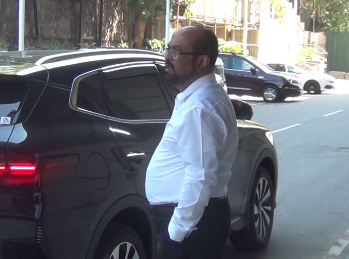 වගකීම අමාත්‍යවරයාට පවරා ආණ්ඩුවට අත සෝදා ගත හැකි ද...? - ඒකාබද්ධ විපක්ෂය විමසයි