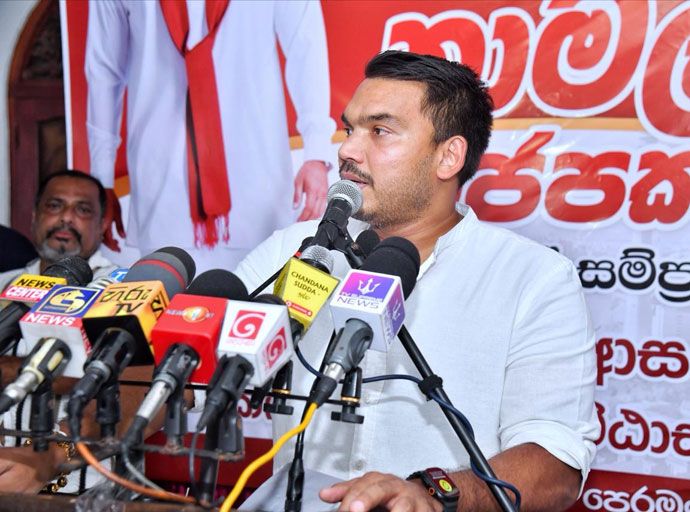 රණවිරුවො යුද්ධෙ ඉවර නොකළා නම් ජනාධිපතිට යාපනේ ජොගින් යන්න වෙන්නෙ ප්‍රභාකරන් ගෙන් අවසර අරගෙන -නාමල් රාජපක්ෂ
