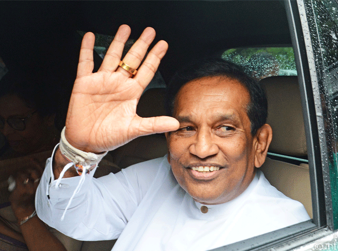 රාජිතට පනවා තිබූ විදෙස් ගමන් තහනම තාවකාලිකව ලිහිල් කරයි