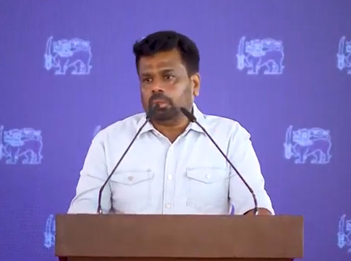 අපි බලය ගත්තෙ කොහොම හරි අවුරුදු පහ අදින්න නෙවෙයි - ජනපති