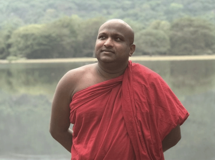 කර්මවාදයේ දේශපාලනය සහ නිස්සාරක රාජ්‍යයේ මිථ්‍යාව; මිනිසුනි අවදි වනු කල් යල් පැමිණ ඇත