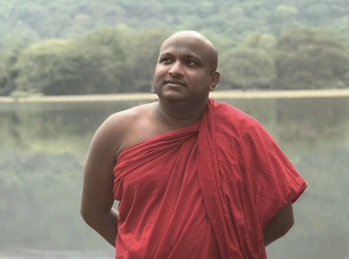 කර්මවාදයේ දේශපාලනය සහ නිස්සාරක රාජ්‍යයේ මිථ්‍යාව; මිනිසුනි අවදි වනු කල් යල් පැමිණ ඇත