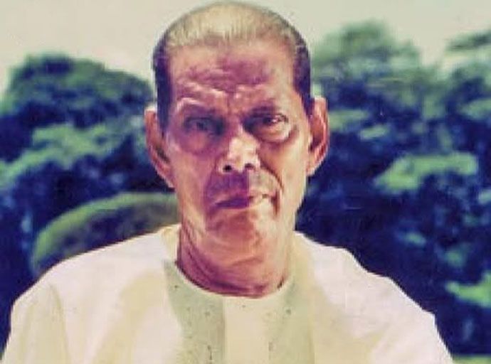 ඔහුගේ හඬ නොඇසෙන වෙසක් දිනක් නොඑනු ඇත; බෙග් මාස්ටර්
