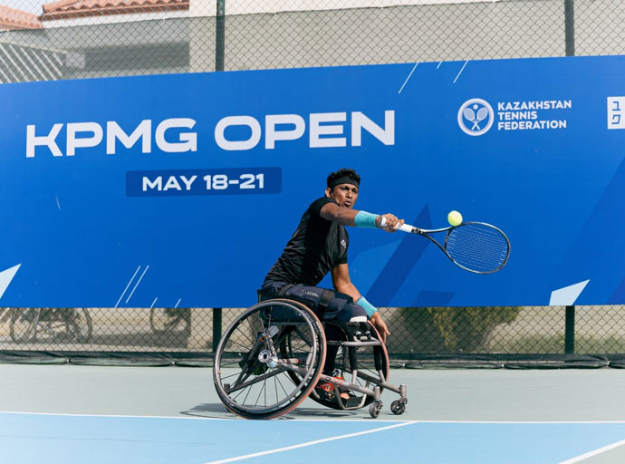 කසකස්‍තාන Wheelchair Para Tennis විවෘත අංශයේ අනුශූරතාවය සුරේෂ් ධර්මසේනට