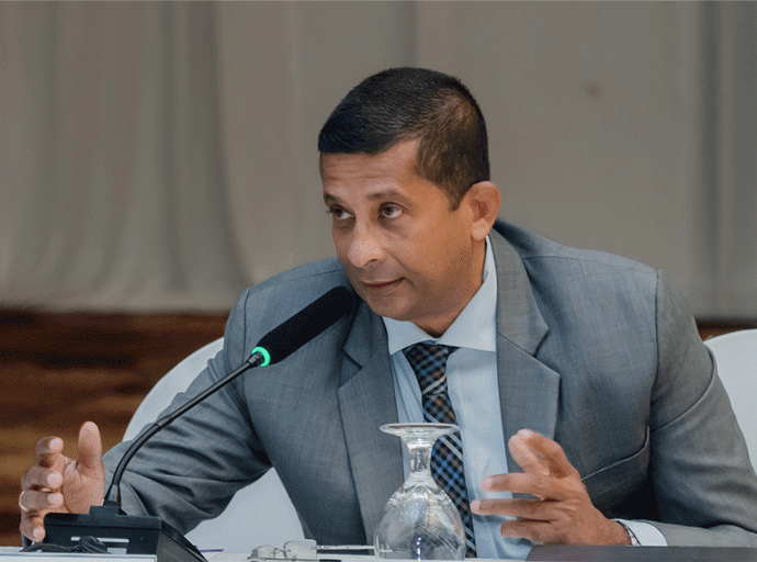 සලේ බලන්න කොටුව මහේස්ත්‍රාත් අපරාධ පරීක්ෂණ දෙපාර්තමේන්තුවට