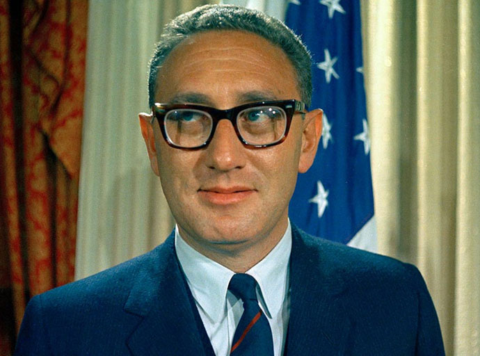 ගෝලීය ධනවාදය ඒකලිතික නොවේ - henry Kissinger (හෙන්රි කිසින්ජර්)