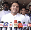 මදුරුවන්ට බෙහෙත් ඉහින්න නම් පැමිණිලි දහයක්වත් තියෙන්න ඕන; කොළඹ අවට ප්රාදේශීය සභාවකින් කියලා - නාමල් රාජපක්ෂ