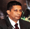 සුරේෂ් සලේ: සත්ය අධිකරණ වාර්තාව සහ ප්රබන්ධ අධිකරණ වාර්තාව