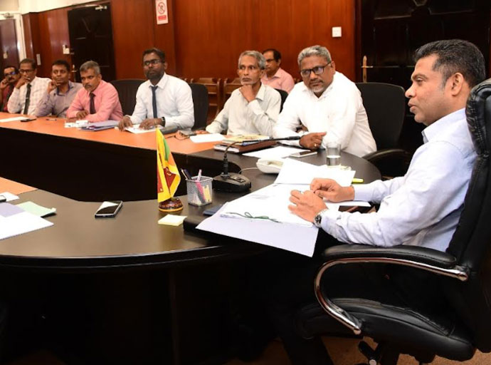 වෛද්‍ය රසායනාගාර විද්‍යාඥ වෘත්තීය ක්ෂේත්‍රයට අදාළ ගැටලු රැසකට කඩිනම් විසඳුම්