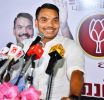 ලීසිං ක්‍රමයට හාල් දීලා ණය ගෙව්වෙ නැත්තම් බත් මුට්ටියත් උස්සයි - නාමල් රාජපක්ෂ
