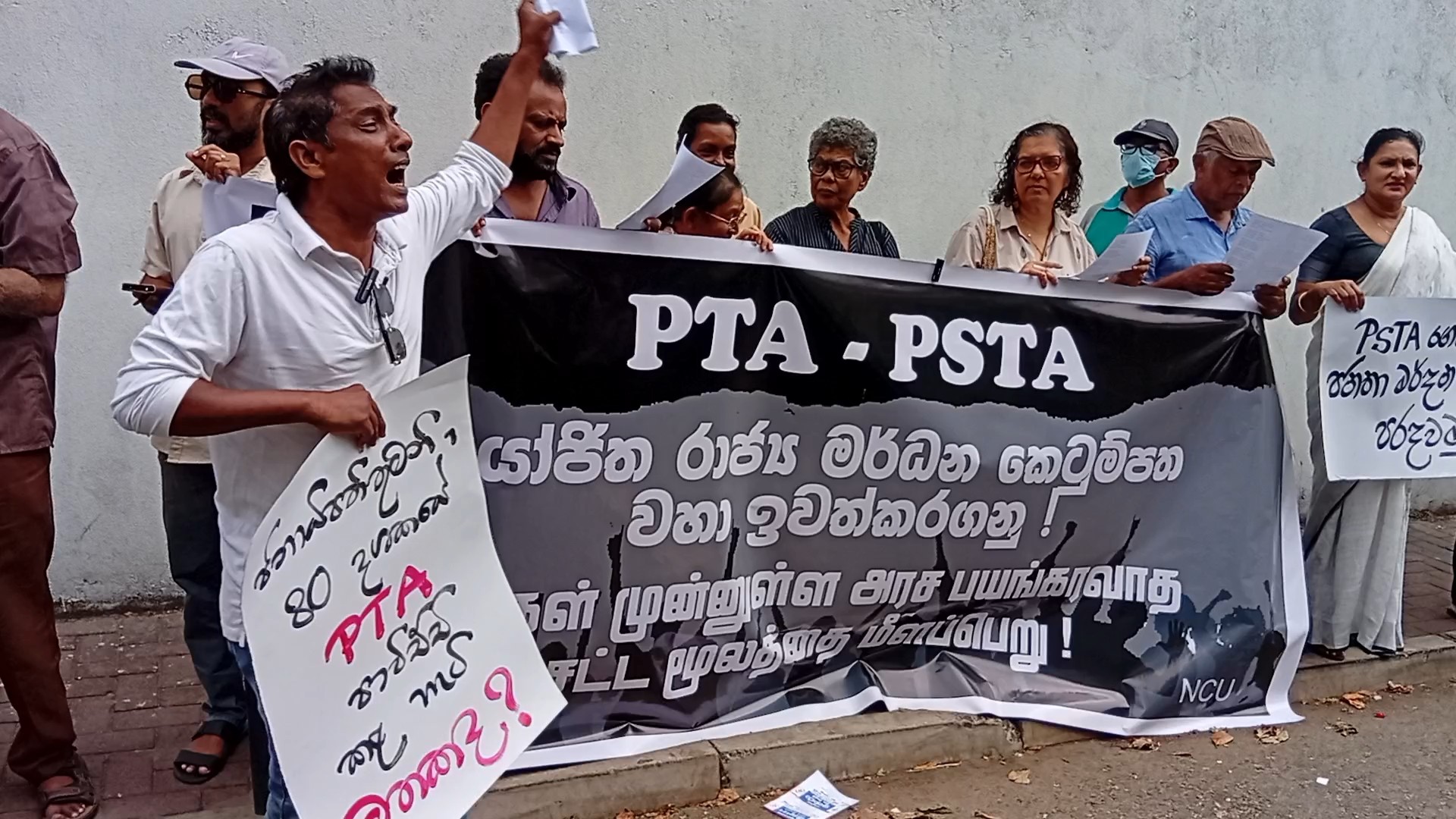 PTSA protest 003