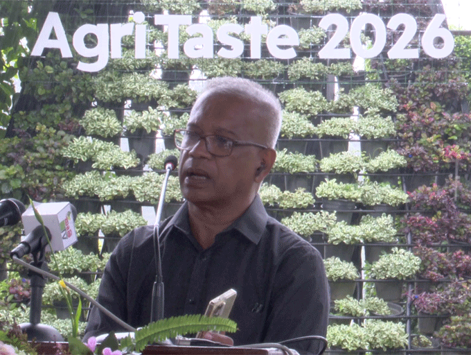 මේ වන විට ශ්‍රී ලංකාව සහලින් ස්වයංපෝෂිතයි - අමාත්‍ය ලාල්කාන්ත