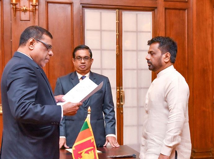 විනිසුරුවරුන්ට තර්ජන - අධිකරණ සේවා සංගමයේ විශේෂ මහා සභා රැස්වීම කොළඹ දී පැවැත්වීමට බාධා