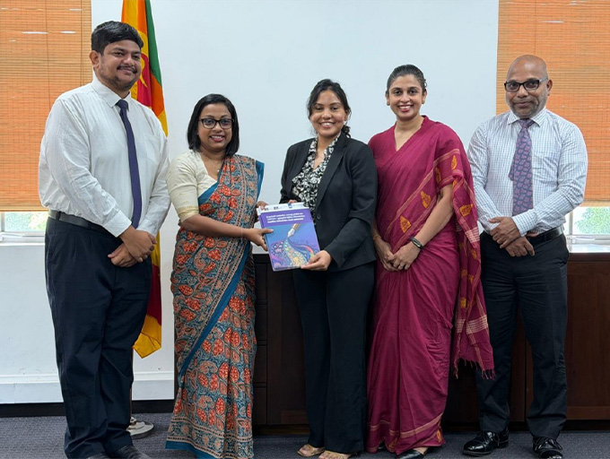 කාන්තාවන් පිළිබඳ මාධ්‍ය ආවරණය ශක්තිමත් කිරීම සඳහා වෙරිටේ මාධ්‍ය සහ දේශපාලන අංශයෙන් යෝජනා මාලාවක්