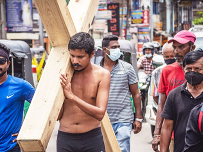 ජෙහාන් අප්පුහාමි මග හැර දෘෂ්‍ය කලාවේ පසුබිම ආවරණය කිරීම