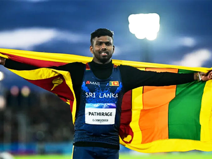පොදු රාජ්‍ය මණ්ඩලීය ක්‍රීඩා උළෙලේදී රුමේෂ්ගෙන් රන් පදක්කමක්!