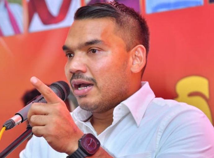 වී ගොවියා ගේ අස්වනුවලට සාධාරණ මිලක් දෙන්න - නාමල් රාජපක්ෂ