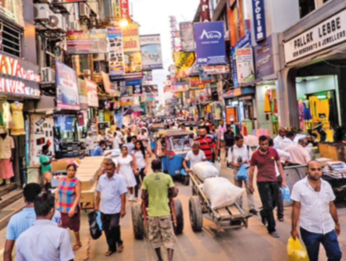 ආණ්ඩුව කෙරෙහි ජනතාව ගේ කැමැත්ත 65% සිට 50% දක්වා අඩු වෙලා - Verité Research