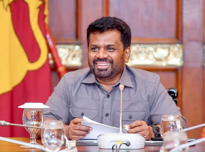 ජනපති, ශ්‍රී ලංකා ඛනිජ වැලි සංගමය (SLMSA) සහ භූ විද්‍යා සමීක්ෂණ හා පතල් කාර්යාංශයේ නිලධාරීන් සමග2026 ජාතික ඛනිජ ප්‍රතිපත්තිය පිළිබඳ සාකච්ඡා කරයි