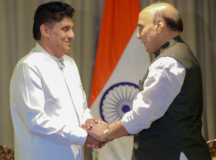 සජිත්ගේ දේශපාලන සතිය - ඉන්දීය ආරක්ෂක ඇමති සජිත් හමුවුණේ ඇයි ?