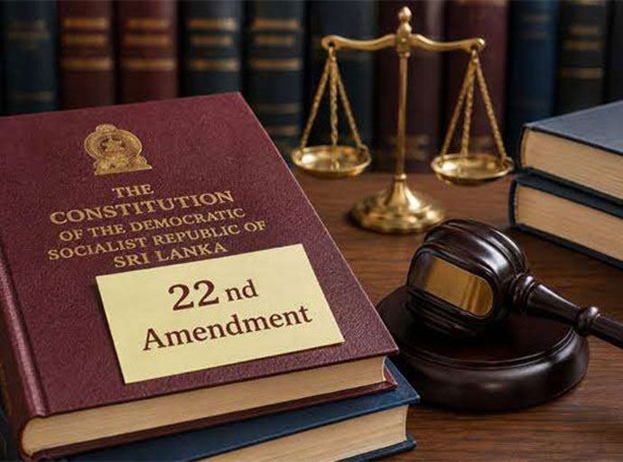 22 සම්මත කිරීමට ජනමත විචාරණයක් අවශ්‍ය නොවන බව ශ්‍රේෂ්ඨාධිකරණය තීරණය කරයි!
