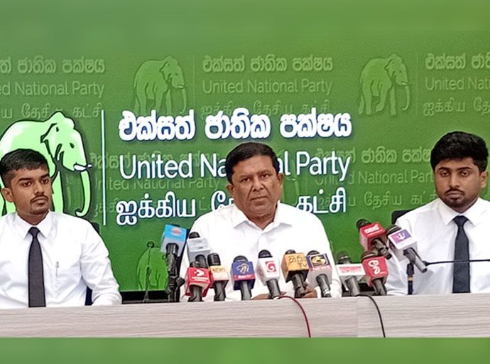 වසර 20 ක කාලයක් ඉලක්ක කරගෙන එජාපයෙන් "හරිත පත්‍රිකාවක්"