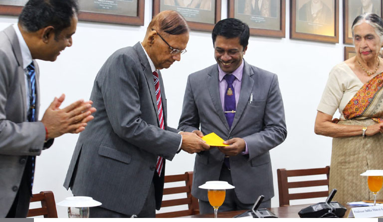 මහාචාර්ය ජී.එල්. පීරිස් නීති අධ්‍යාපන සහ පර්යේෂණ භාරය නිල වශයෙන් ඇරඹේ