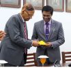 මහාචාර්ය ජී.එල්. පීරිස් නීති අධ්‍යාපන සහ පර්යේෂණ භාරය නිල වශයෙන් ඇරඹේ