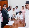 කතානායකට විරුද්ධව විපක්ෂයෙන් විශ්වාසභංග යෝජනාවක්