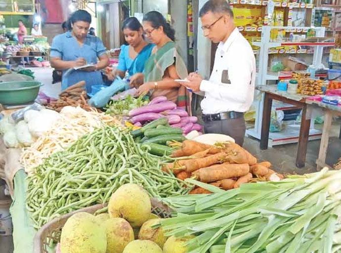 මිල ප්‍රදර්ශනය නොකළ වෙළෙඳ ආයතන රැසකට එරෙහිව දිවයින පුරා වැටලීම්!