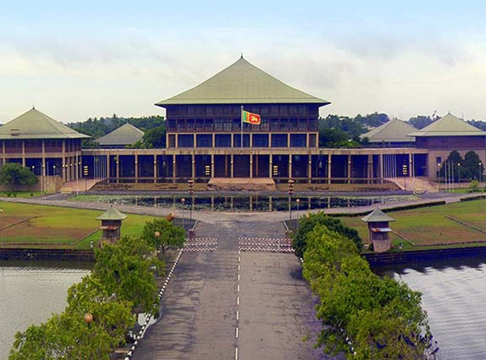 කථානායකවරයාට එරෙහි විශ්වාසභංග යෝජනාව නොවැම්බර් 3 විවාදයට!