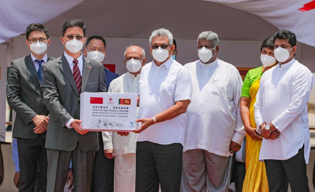 චීන වැක්සීන් - ජනපති බාරගනියි : ජනතාවට දෙන්න එපා -   ලංකා විශේෂඥ වෛද්‍යවරුන්ගේ සංගමය