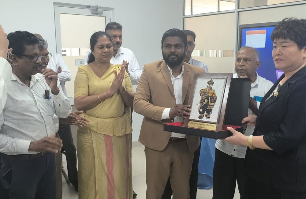 හෝමාගම සංවර්ධනයට චීනයෙන් මිත්රත්ව ආධාර