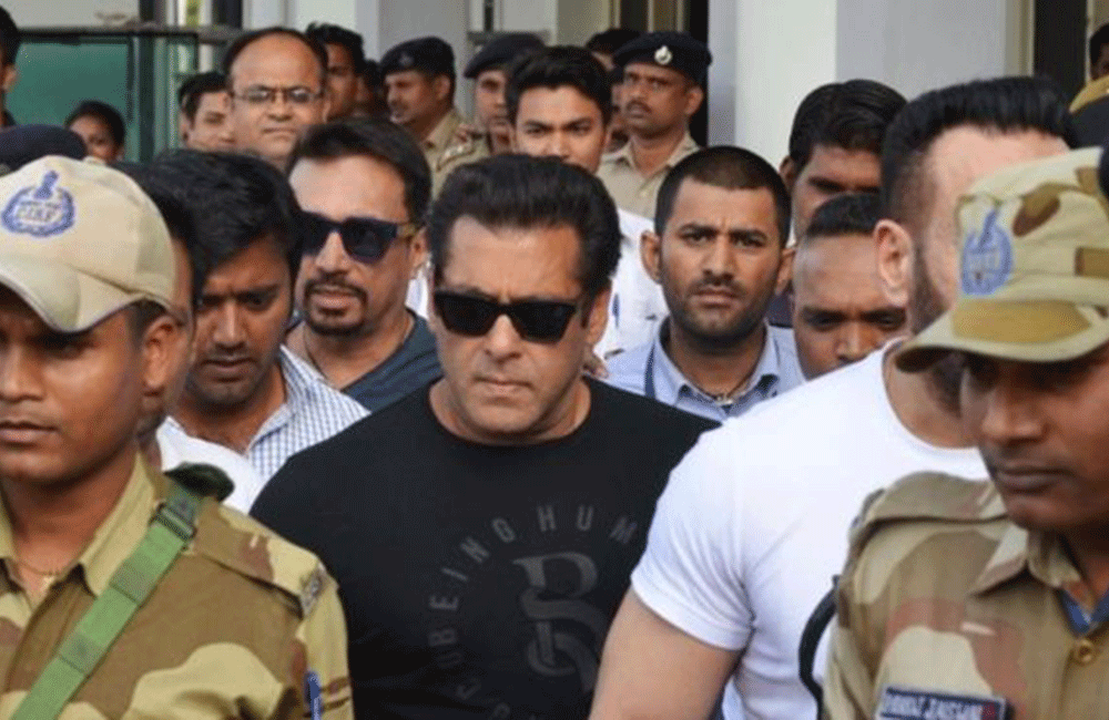 මුවන් මැරූ සල්මන් හිරේ