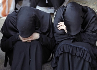 T330 144289 Muslim women