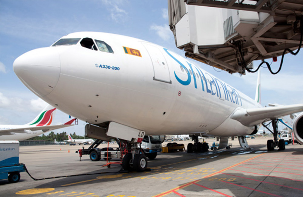 ඩොලර් මිලියන 2ක් අල්ලස් ගත්ත : ශ්‍රී ලන්කන් ලොක්කා කවුද ?