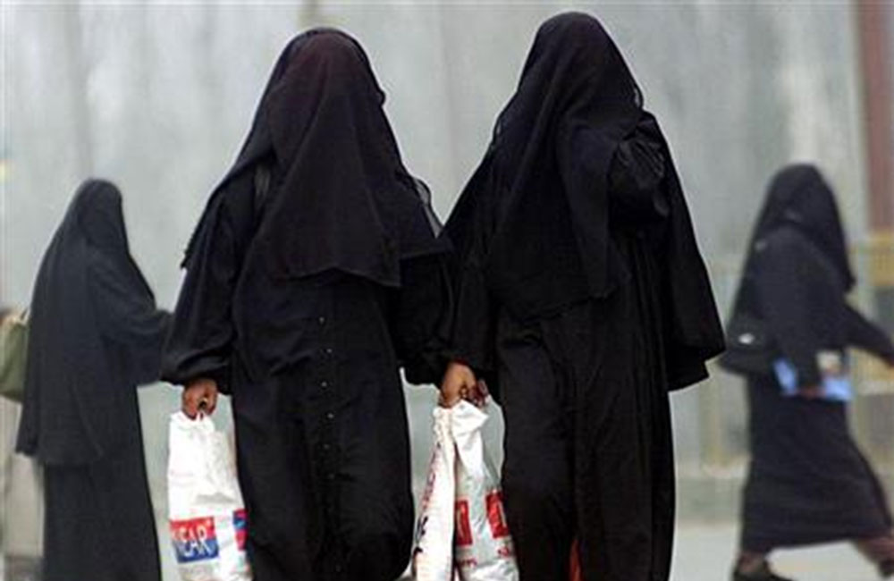 ගමන් යද්දී බුර්කාව එපා : උලම සංවිධානය දන්වයි !